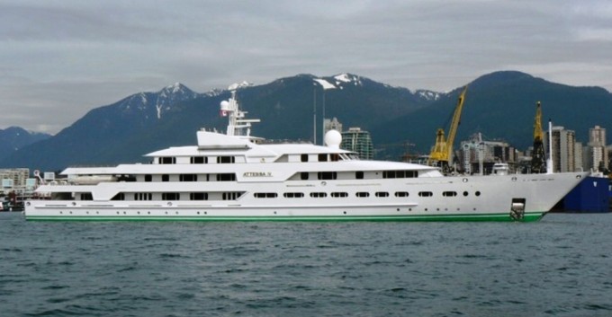 Attessa IV - Photo Credit Ray Von Rocks Attessa IV - Photo Credit Ray Von Rocks